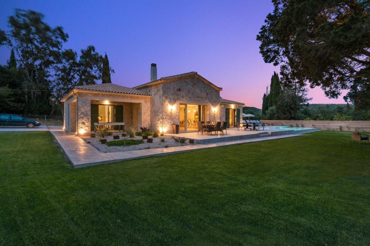 Astarte Villas - Laalu Private Villa With Pool Koukounaria Exterior photo